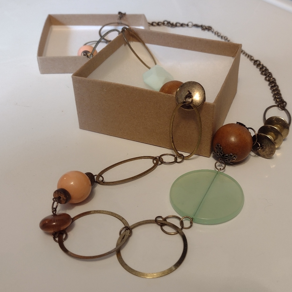 Long Multimedia Geometric Retro Style Necklace - Picture 2 of 4
